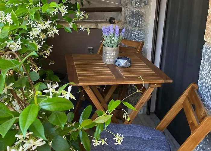 Kalavryta's Cozy Loft *